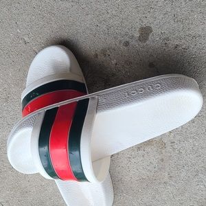 Gucci slides size 9